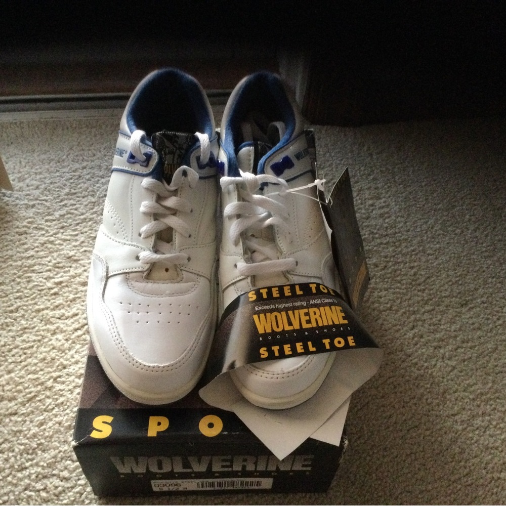 Womens Wolverine Steel toe work shoes 6.5